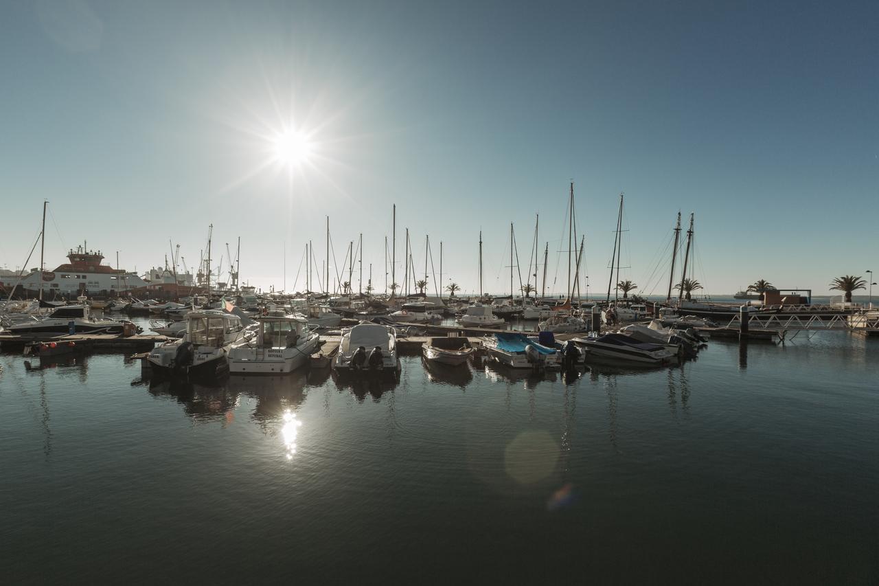 Hotel Arangues Setúbal Eksteriør billede